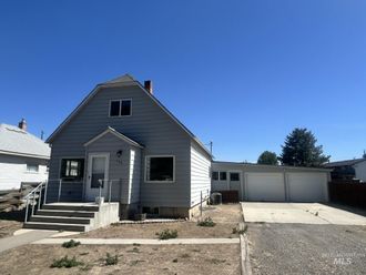 195 Wirsching Ave W Twin Falls, ID 83301