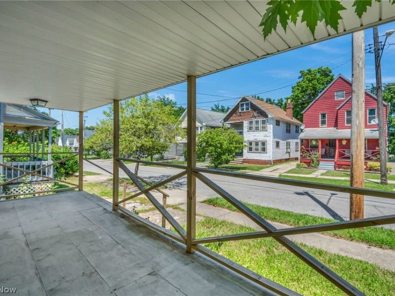 9908 Bessemer Avenue, Cleveland, OH 44104 Photo 4
