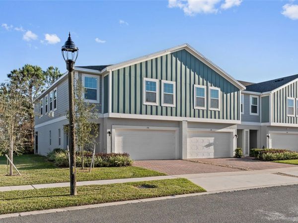 156 GLASS ONION DRIVE , HOWEY IN THE HILLS, FL 34737