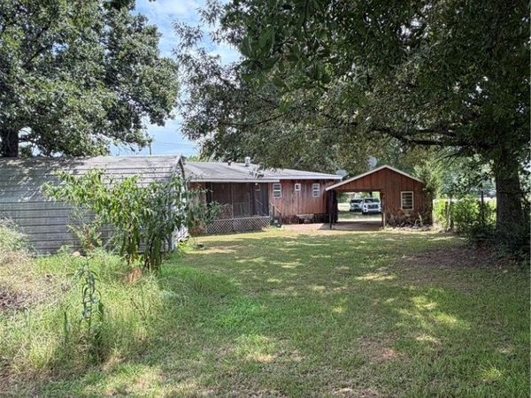 9846 W Highway 64 , Clarksville, AR 72830