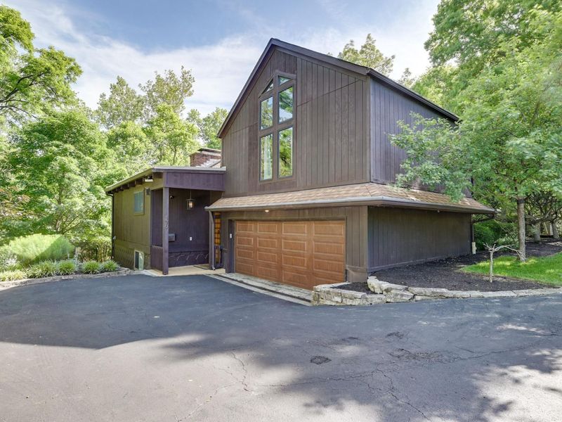 179 Kenbrook Drive, Worthington, OH 43085 Photo 1