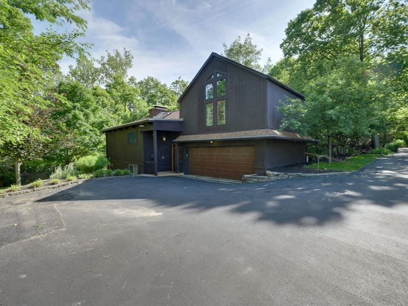 179 Kenbrook Drive, Worthington, OH 43085 Photo 2