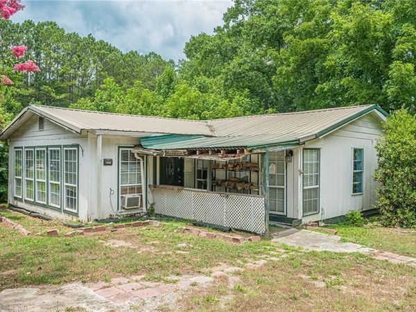 6951 Vaughn Road , Canton, GA 30115