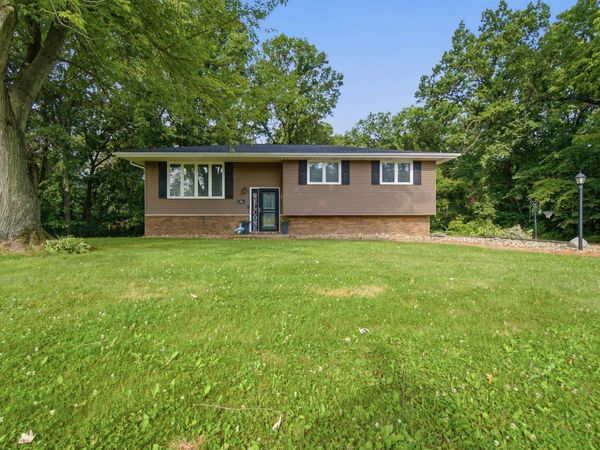 9418 W LAKE CAMELOT Drive, Mapleton, IL 61547