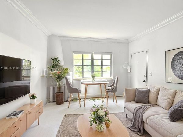 1341 Meridian Ave, Unit 204, Miami Beach, FL 33139