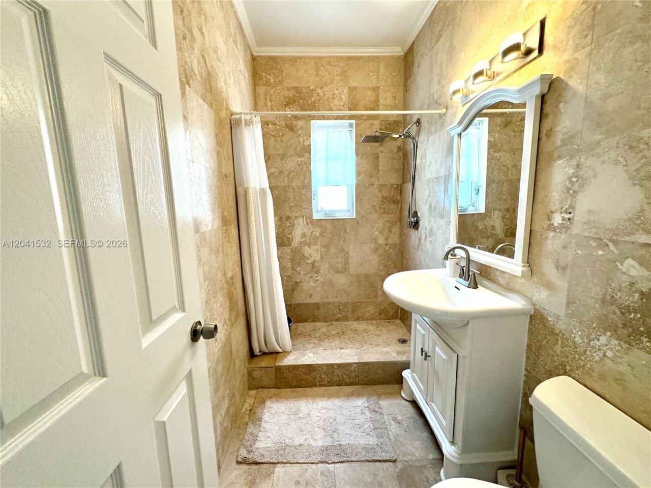 1341 Meridian Ave, Unit 204, Miami Beach, FL 33139 Photo