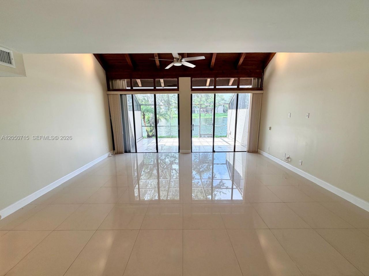 11250 NW 14th Ct , Pembroke Pines, FL 33026 Photo