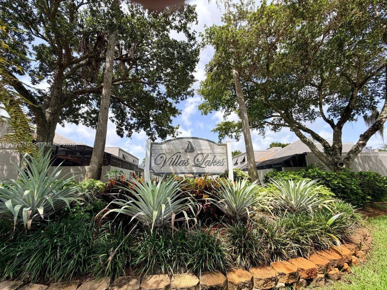 11250 NW 14th Ct , Pembroke Pines, FL 33026 Photo