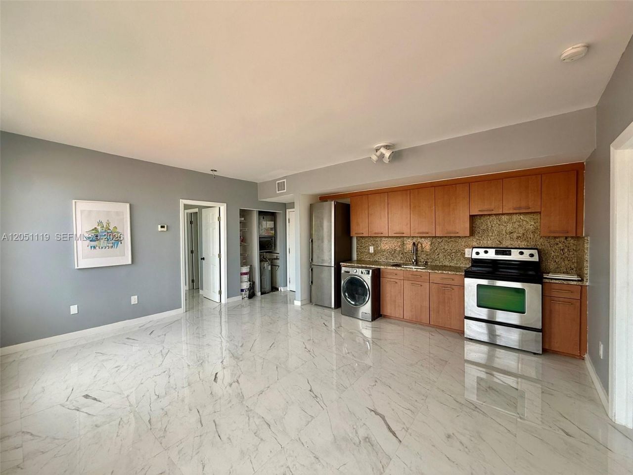 1027 Pennsylvania Ave, Unit 302, Miami Beach, FL 33139 Photo