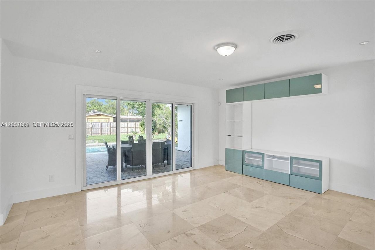 4519 W Park Rd , Hollywood, FL 33021 Photo