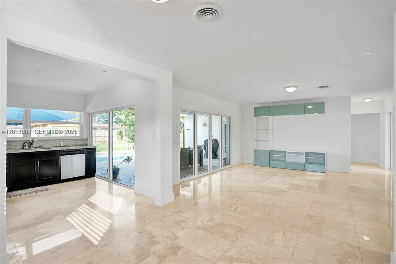 4519 W Park Rd , Hollywood, FL 33021 Photo