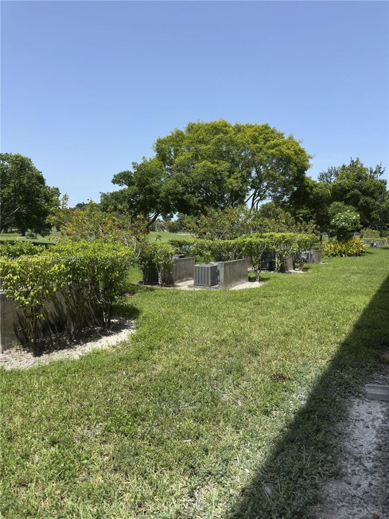 13255 SW 7th Ct , Unit 113D, Pembroke Pines, FL 33027 Photo