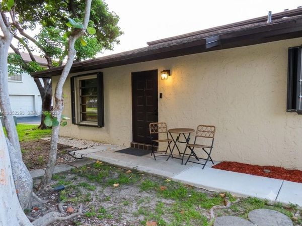 13964 SW 46th Ter, Unit 141, Miami, FL 33175
