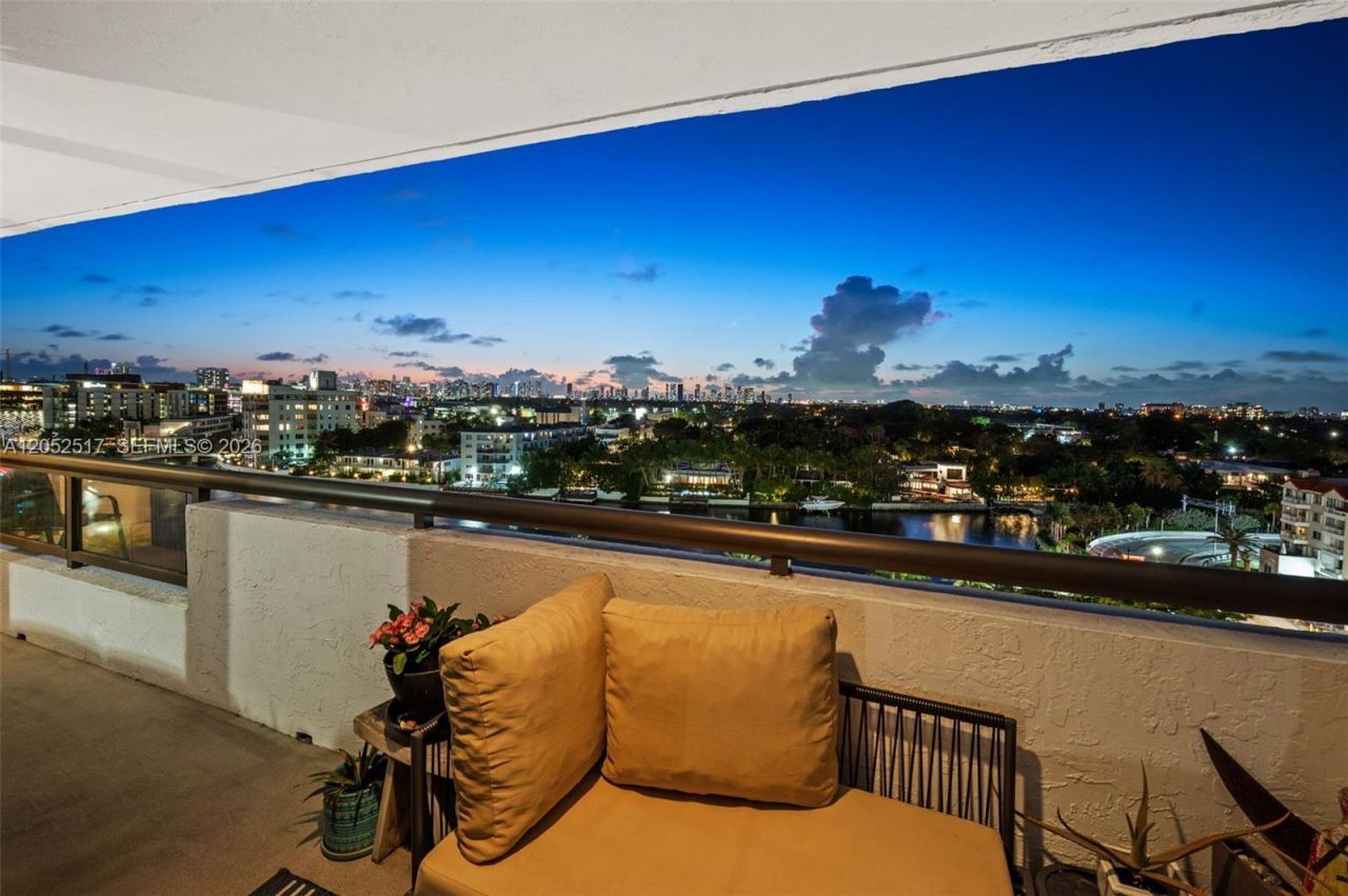 2555 Collins Ave, Unit 1002, Miami Beach, FL 33140 Photo