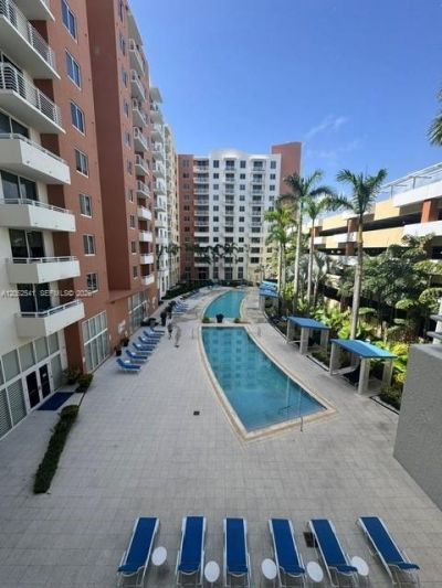 18800 NE 29th Ave , Unit 329, Aventura, FL 33180 Photo