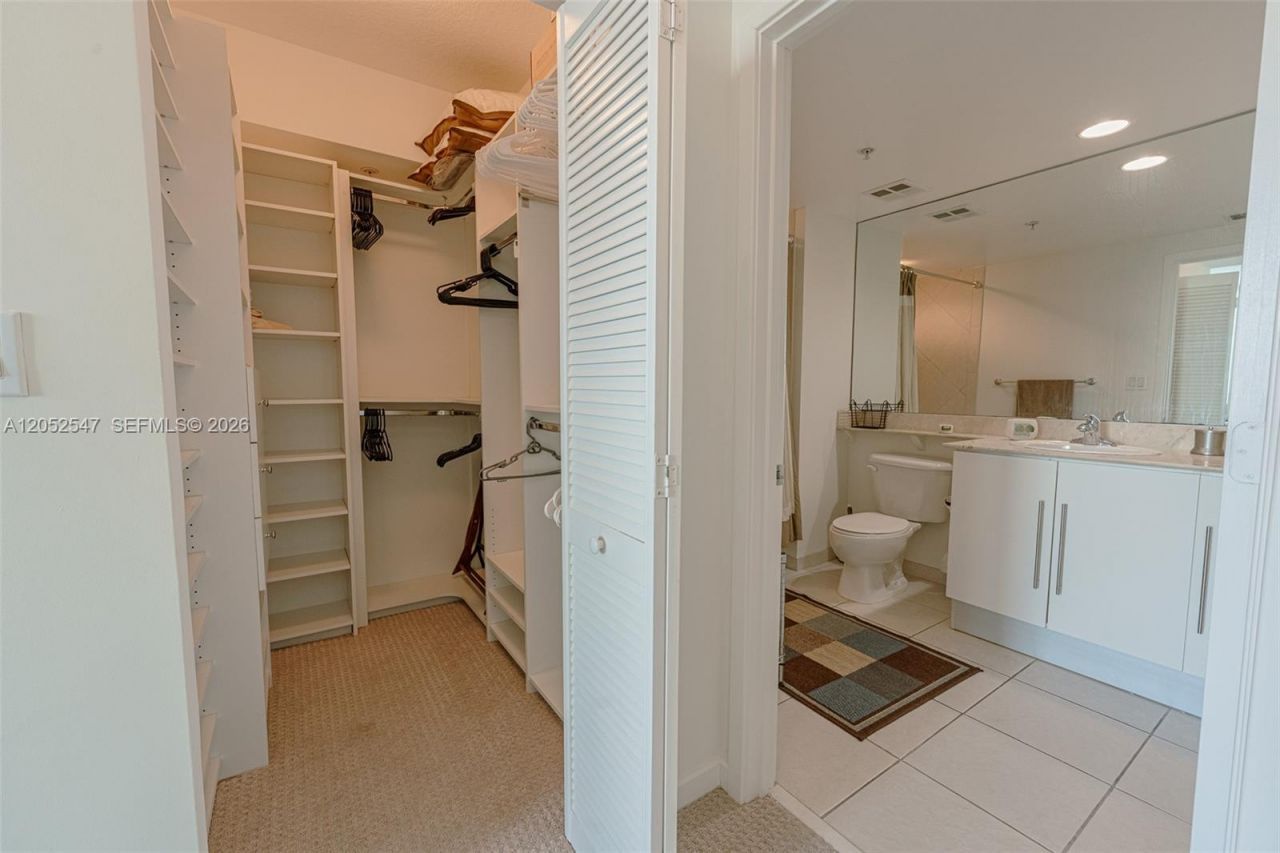 325 S Biscayne Blvd , Unit 2119, Miami, FL 33131 Photo