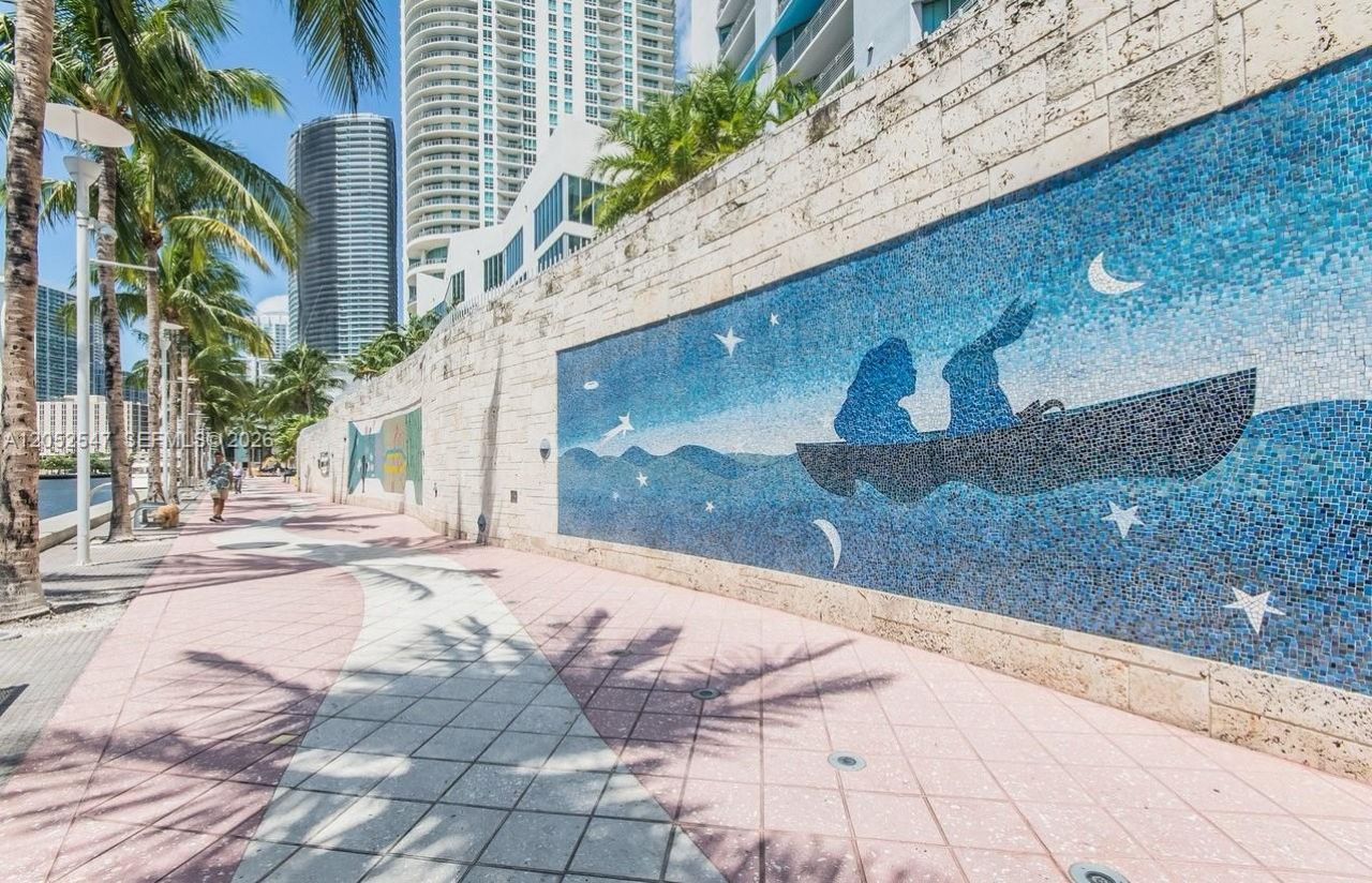 325 S Biscayne Blvd, Unit 2119, Miami, FL 33131 Photo
