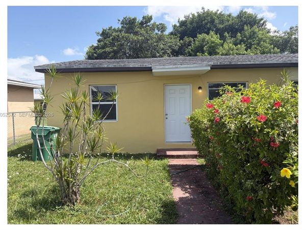 2534 NW 80th St , Unit 2534, Miami, FL 33147