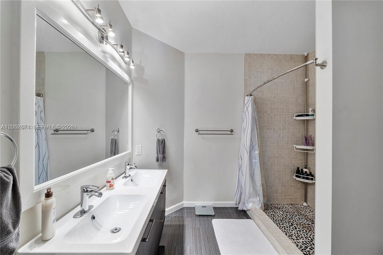 4960 SW 136th Ave , Unit 4960, Miramar, FL 33027 Photo