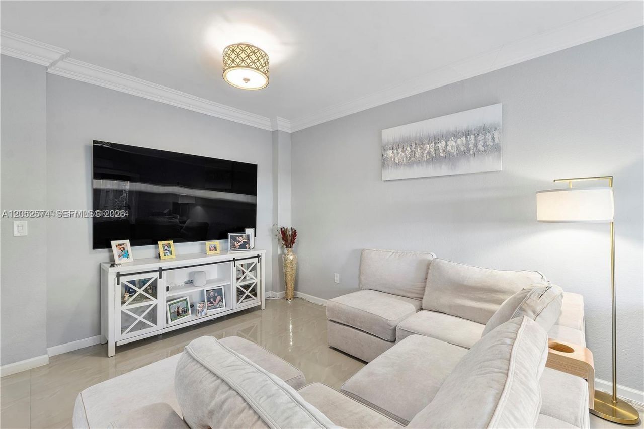 4960 SW 136th Ave , Unit 4960, Miramar, FL 33027 Photo