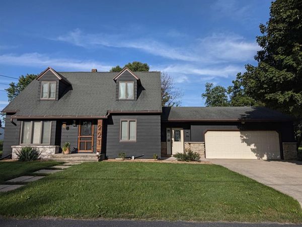 221 MARKET STREET, Potter, WI 54160