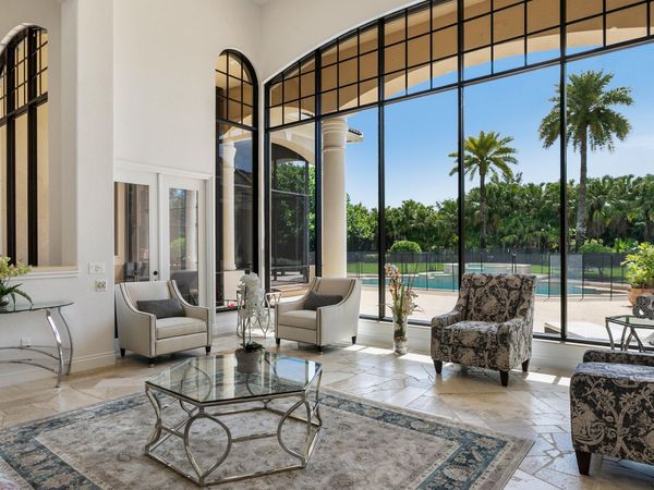 8158 Native Dancer Road E, Palm Beach Gardens, FL 33418