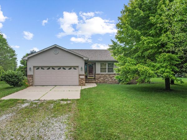 1510 Muehleisen Road, Monroe, MI 48162