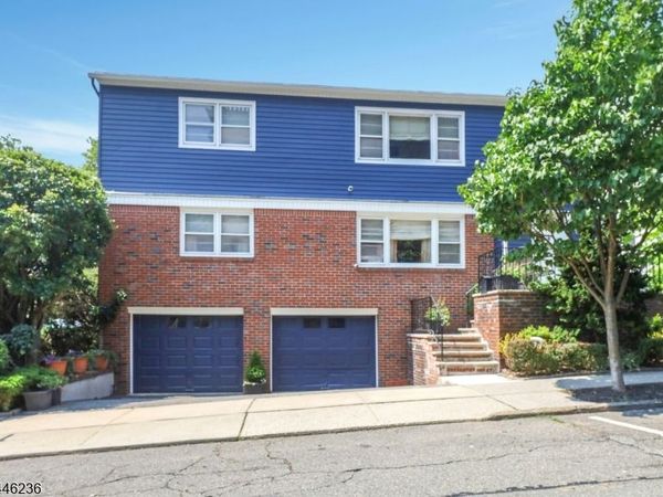 27 73Rd St, North Bergen, NJ 07047