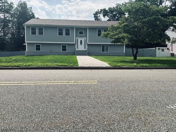 2 Hastings Rd, Parsippany-Troy Hills, NJ 07950
