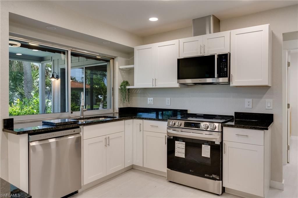 94 Gold Key Ct, North Fort Myers, FL 33917 Photo