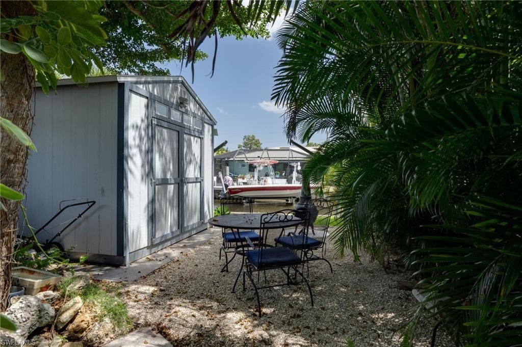 94 Gold Key Ct, North Fort Myers, FL 33917 Photo