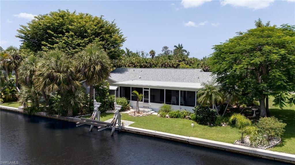 94 Gold Key Ct, North Fort Myers, FL 33917 Photo
