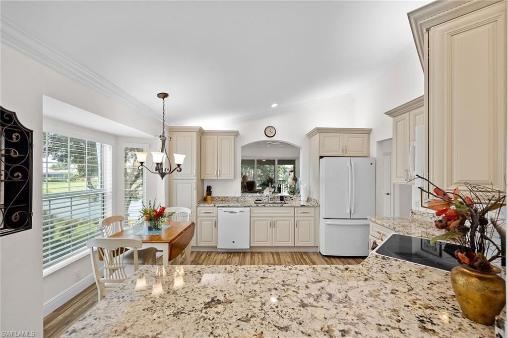 5963 Sand Wedge Ln , Unit 205, Naples, FL 34110 Photo