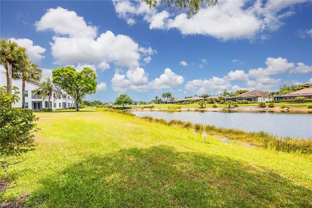 5963 Sand Wedge Ln , Unit 205, Naples, FL 34110 Photo