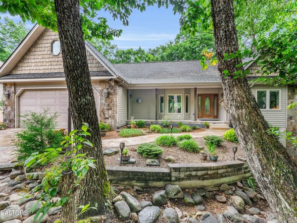 150 Mountain View Drive, Crossville, TN 38558