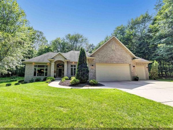 5763 HAVENWOOD HILLS DRIVE, Little Suamico, WI 54141