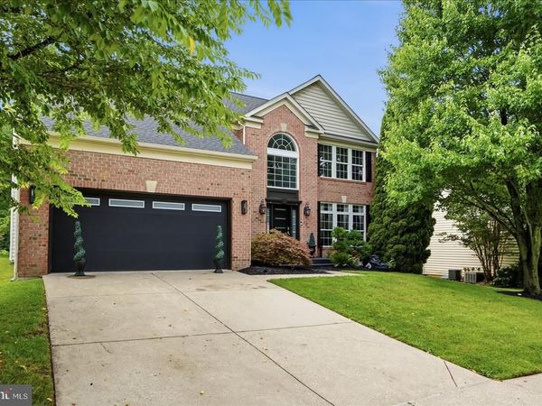 10 GRAVESWOOD COURT, PARKVILLE, MD 21234