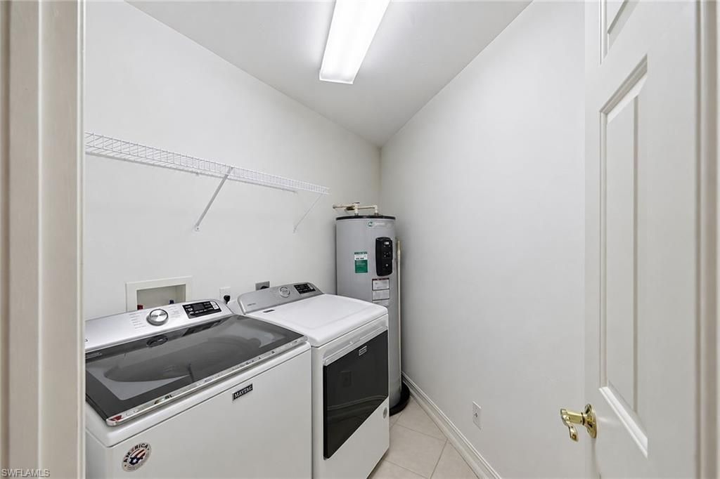 866 Carrick Bend Cir, Unit 202, Naples, FL 34110 Photo