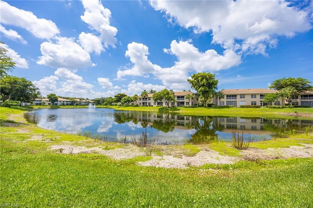 866 Carrick Bend Cir, Unit 202, Naples, FL 34110 Photo