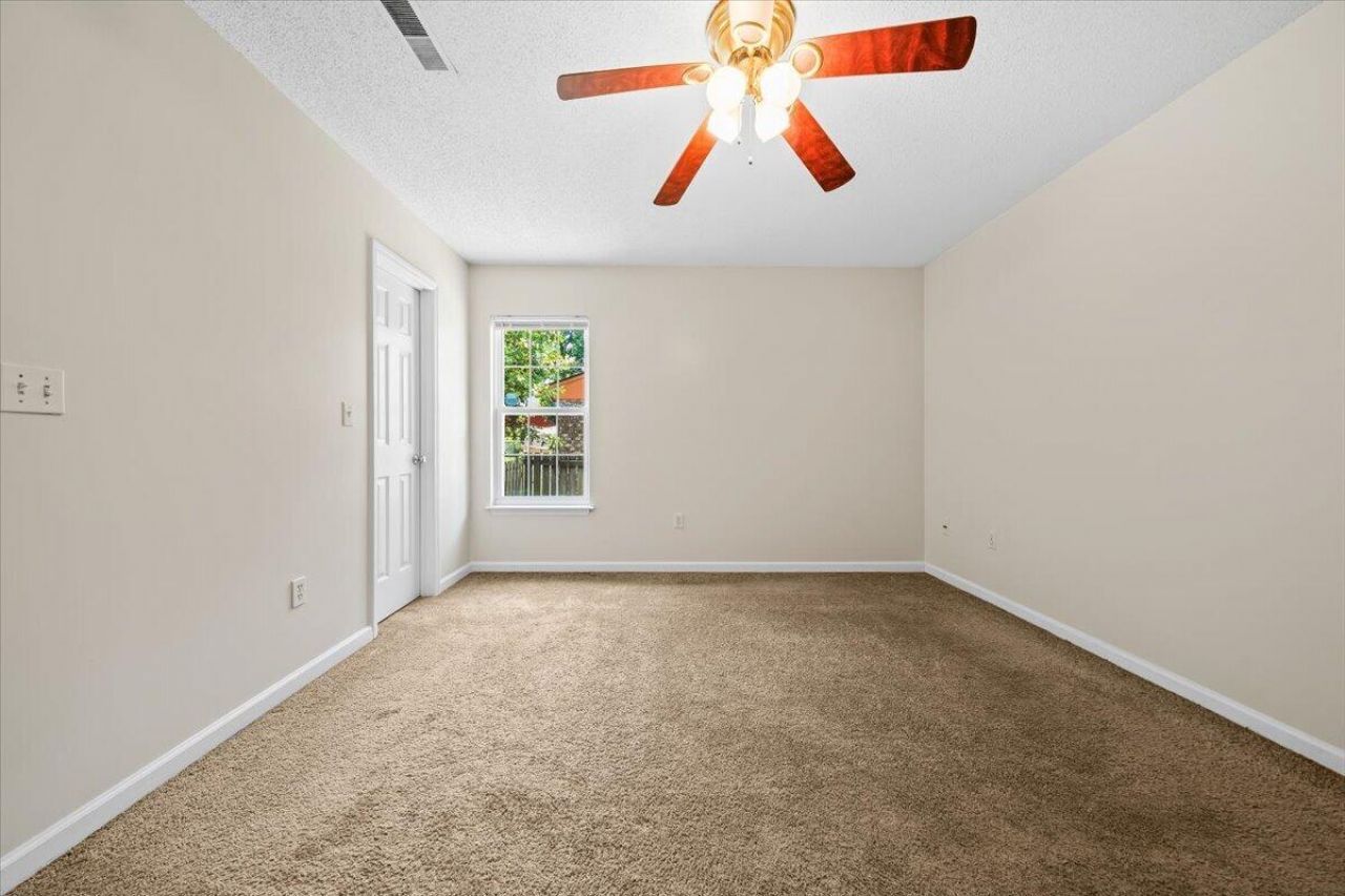667 Ponderosa Drive Photo 15