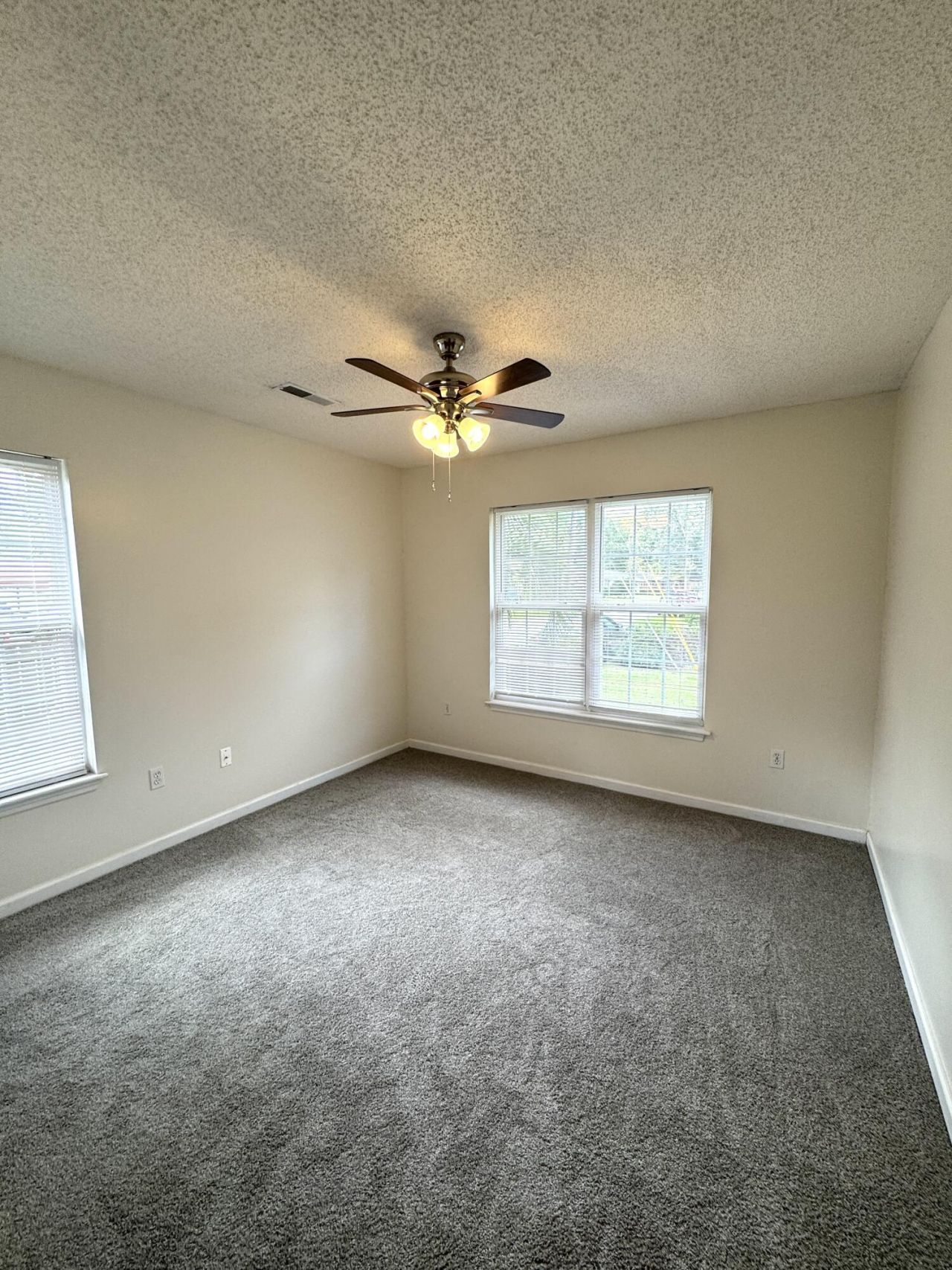 667 Ponderosa Drive Photo 22