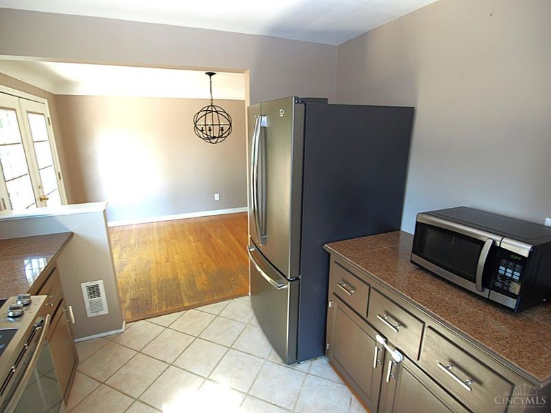 3723 Matson Avenue, Deer Park, OH 45236 Photo 12