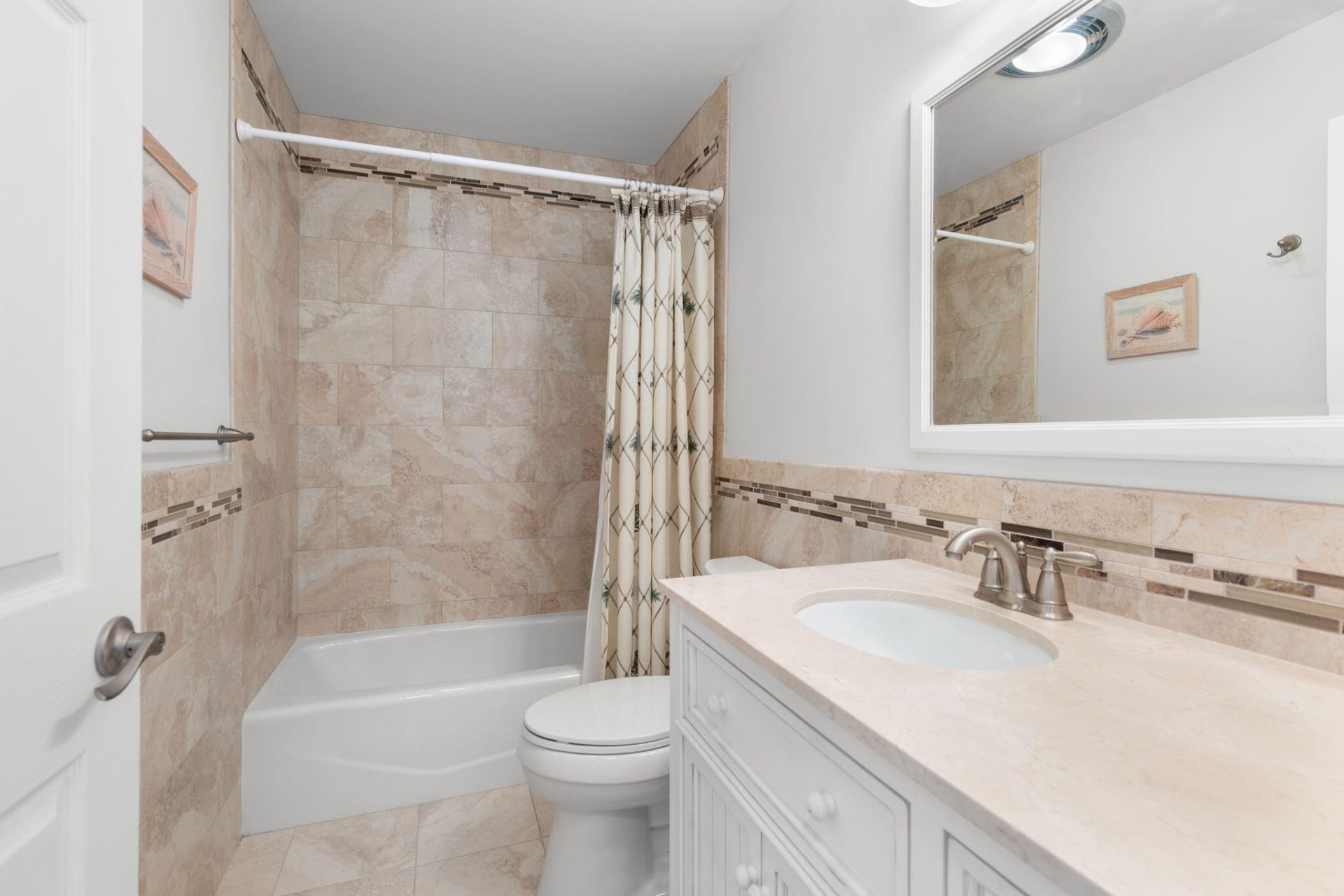 126 N Indies Drive, Duck Key, FL 33050 Photo
