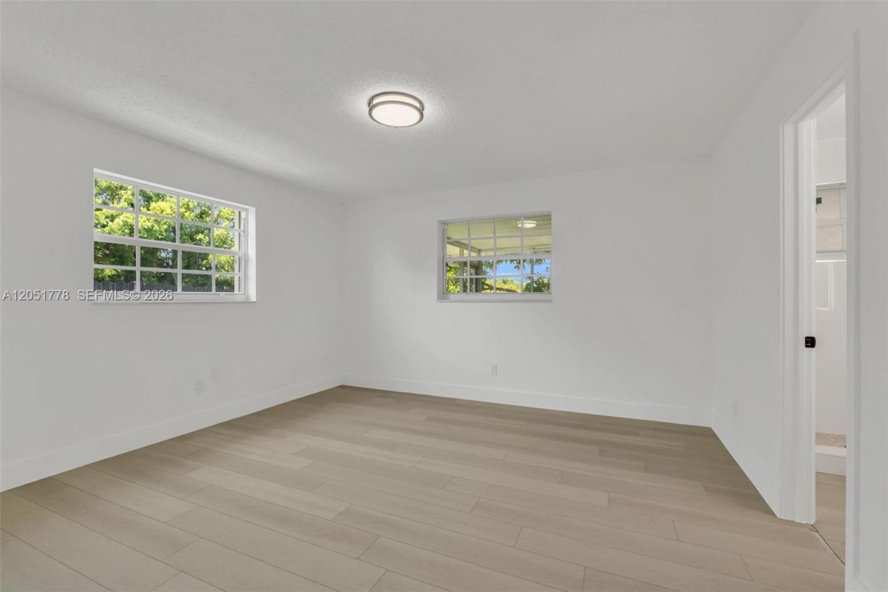 3432 SW 63rd Way , Miramar, FL 33023 Photo