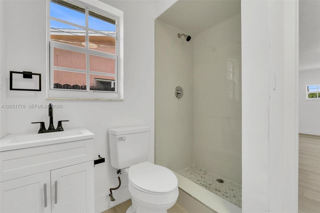 3432 SW 63rd Way , Miramar, FL 33023 Photo