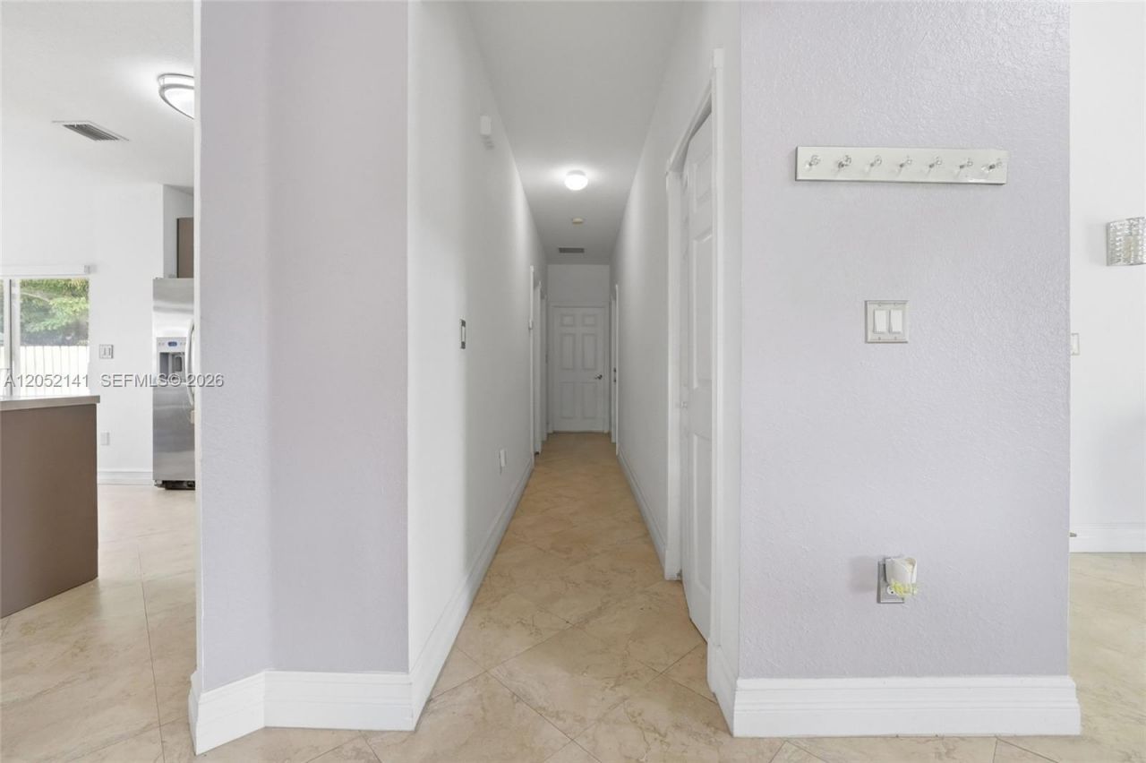 14202 SW 288th Ter, Homestead, FL 33033 Photo