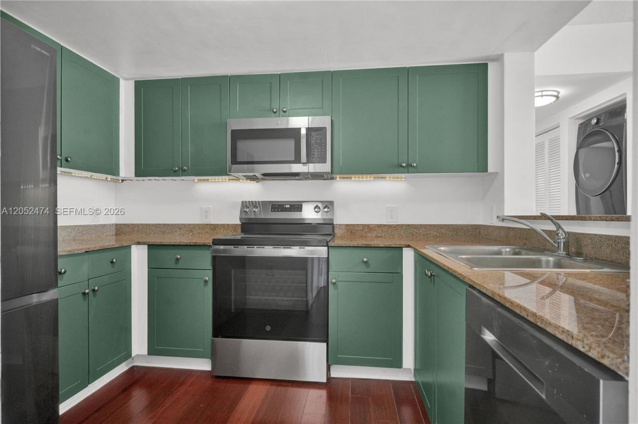 60 NW 37th Ave, Unit 608, Miami, FL 33125 Photo