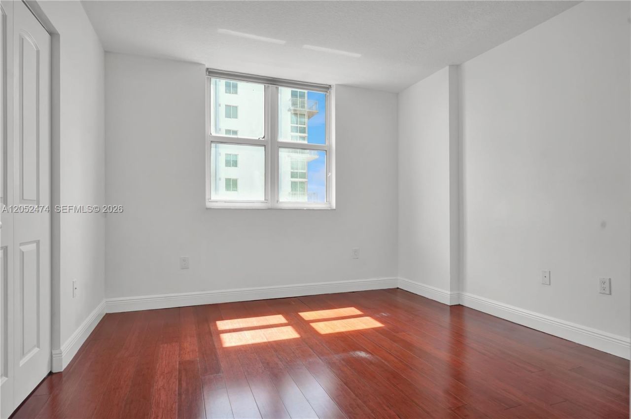 60 NW 37th Ave, Unit 608, Miami, FL 33125 Photo