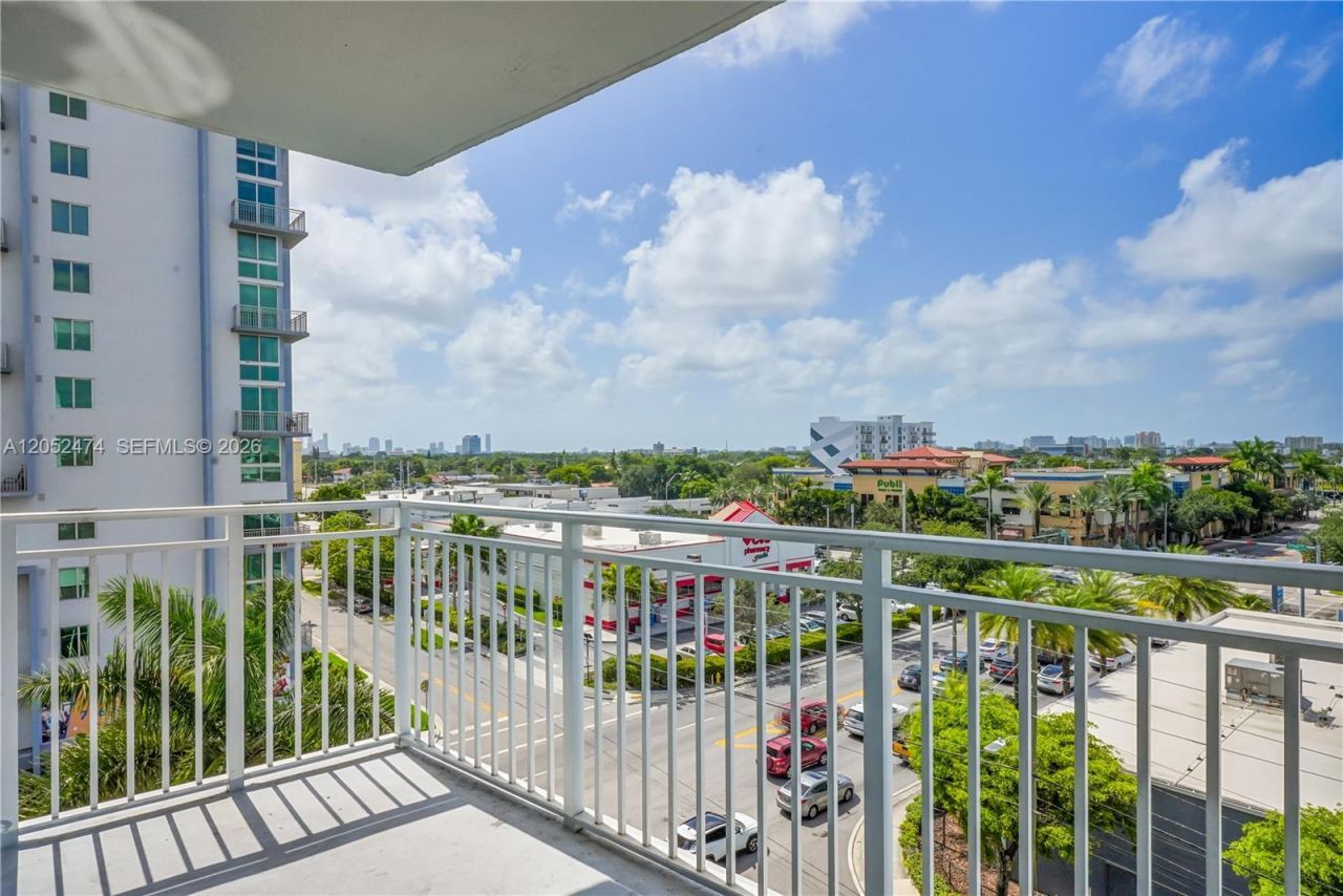 60 NW 37th Ave, Unit 608, Miami, FL 33125 Photo