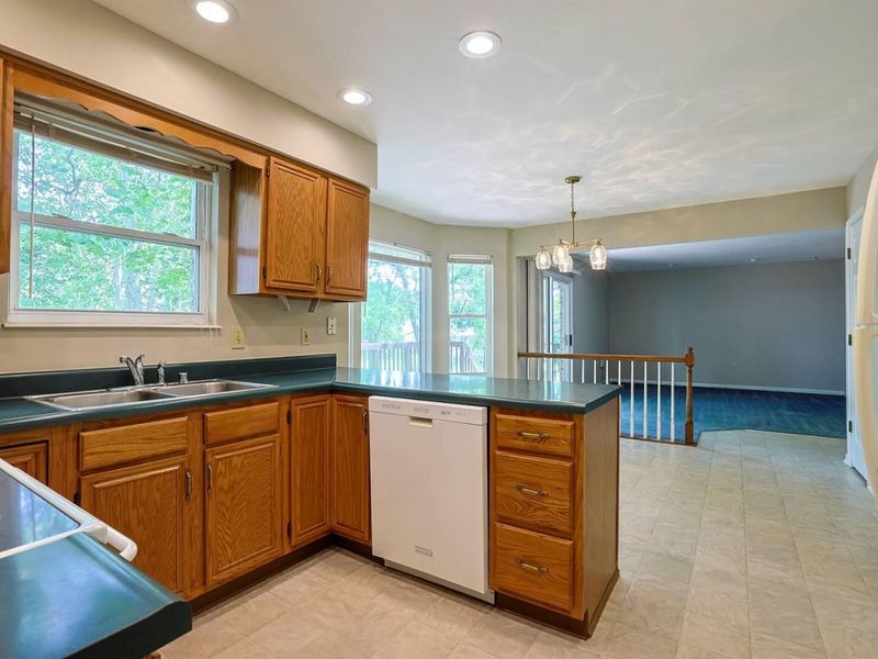 6502 Blossomwood Court, Florence, KY 41042 Photo 13
